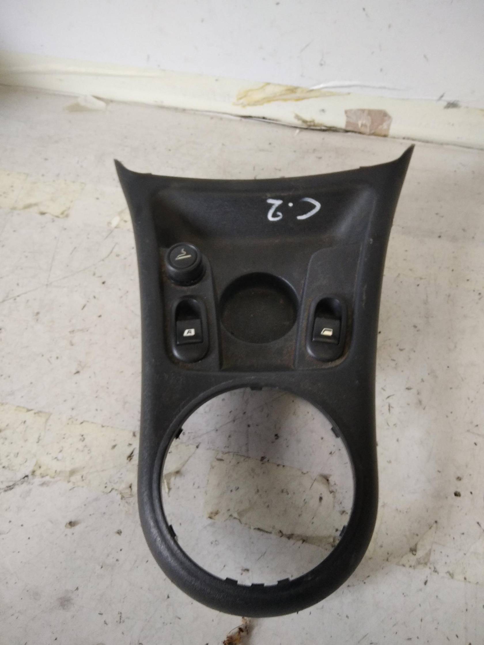 Interruttore alzacristalli porta ant. sx.